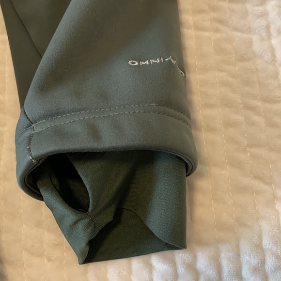 Columbia Omni-shield jacket. - Picture 3 of 5